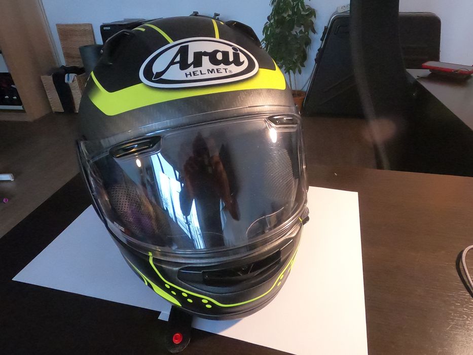 Casca Arai QV-Pro Drone Yellow