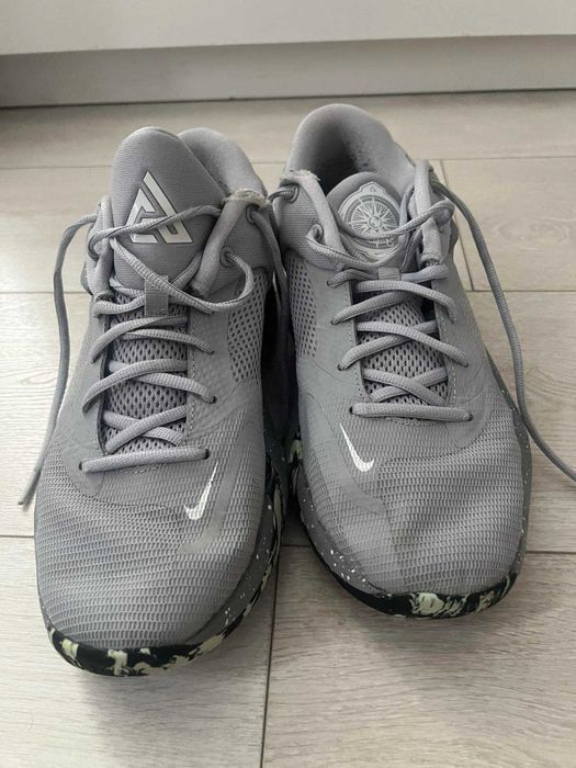 Баскетболни маратонки Nike 26.5 cm