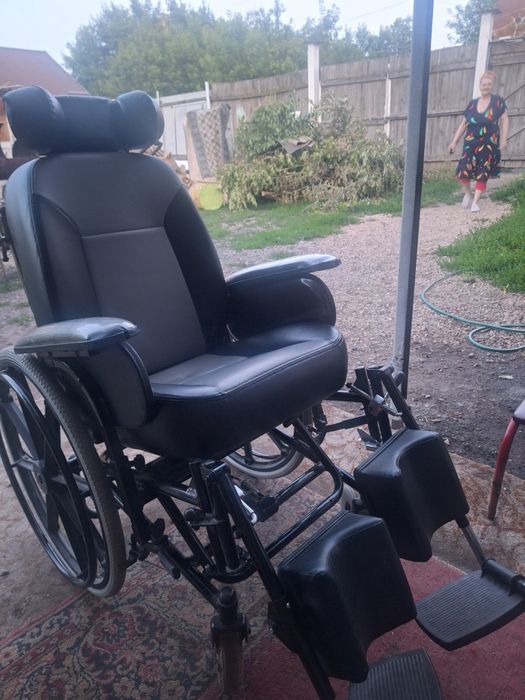 Продам кресло коляску