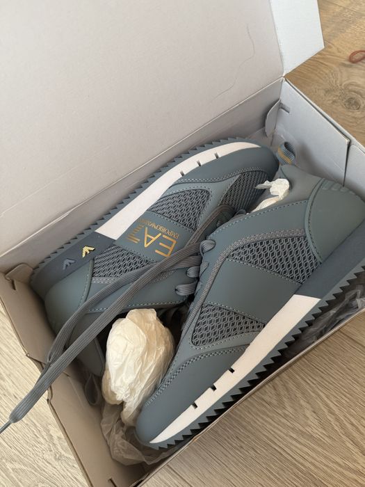 Красовки Армани оригинал