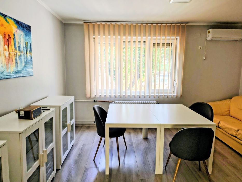 Inchiriere apartament cu 2 camere in Parcul Petőfi Sándor — fotografia 3