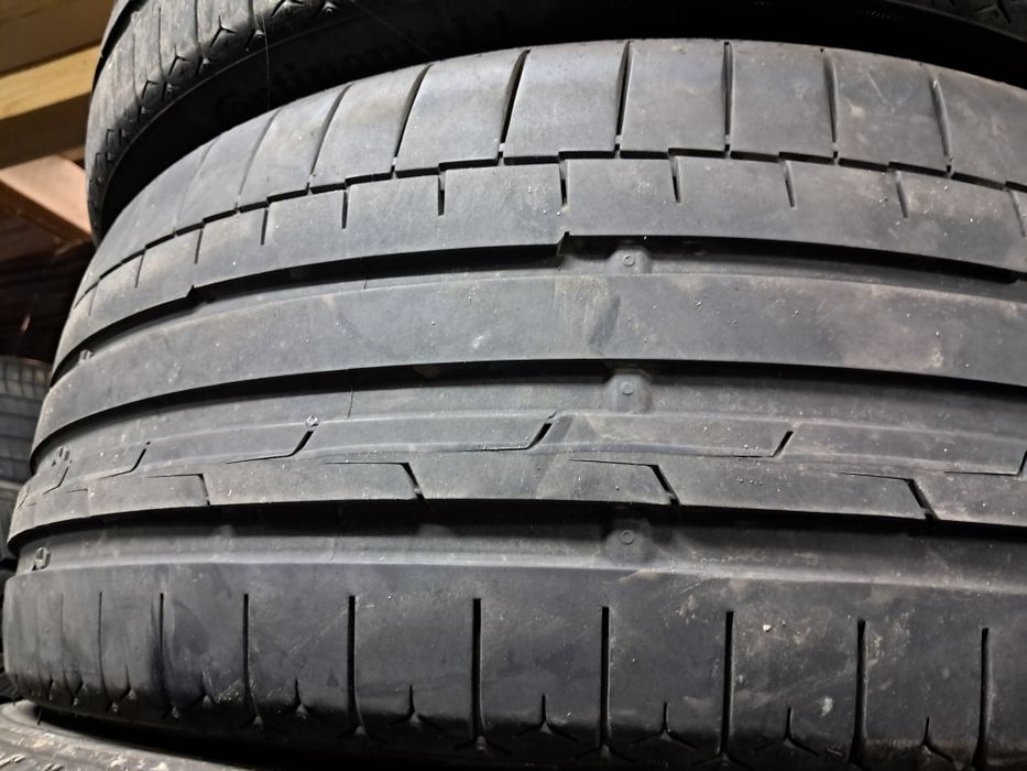 Anvelope second vara 225 35 R19 Continental RFT*SSR