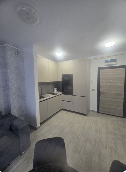 Vand apartament in Complexul Alezzi