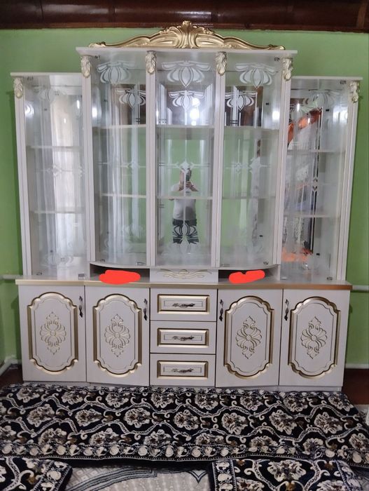 Mebel sotiladi yangi