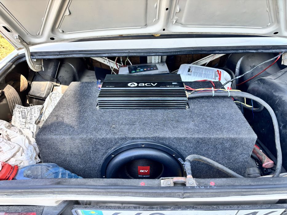 Продам самбуфер в идельном состояние