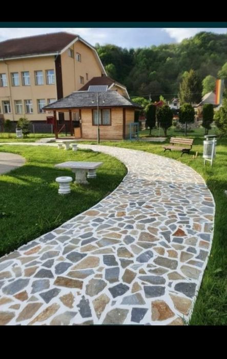 Piatra de munte  naturala