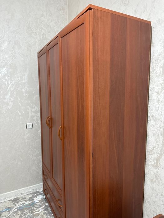 Мебель разный диван шкаф ковер