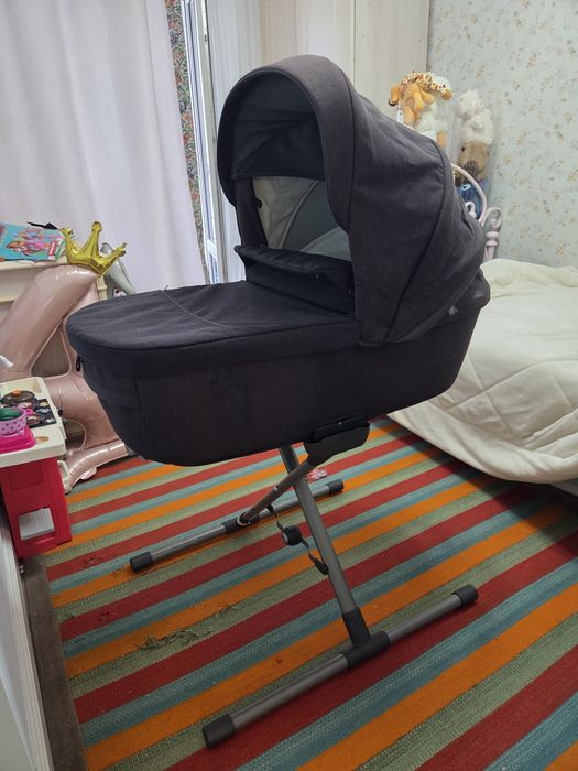 Inglesina Aptica 2в1