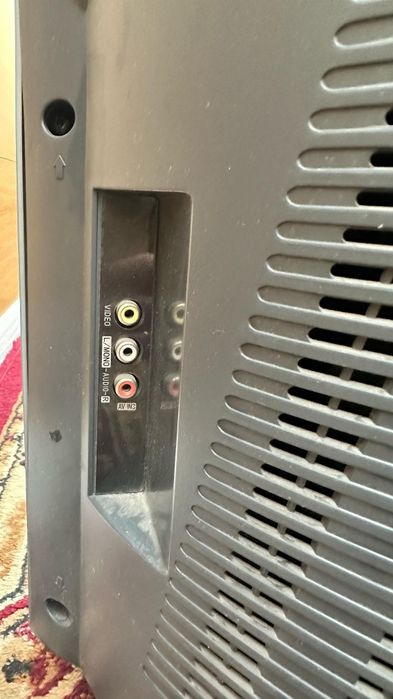 Телевизор LG  Ultra Slim
