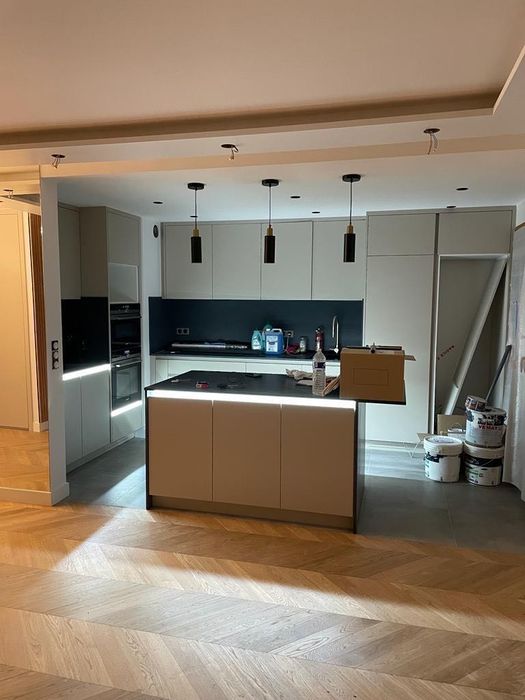 Firma de amenajări și construcții