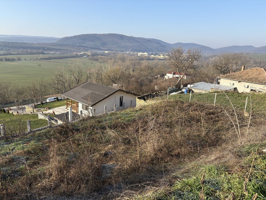 Панорамен парцел гр.Дебелец 463кв. южен склон