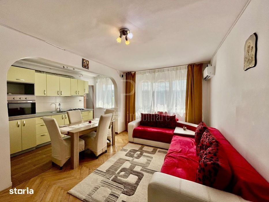 Apartament 3 camere de vanzare in Plopilor, Cluj Napoca