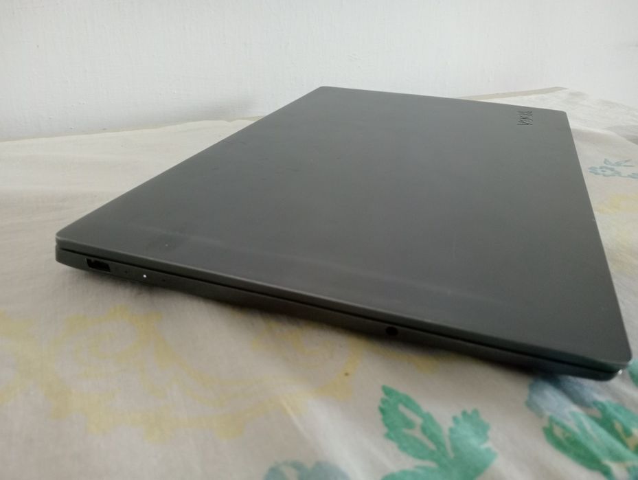 Универсальный ноутбук и для игр и для работы