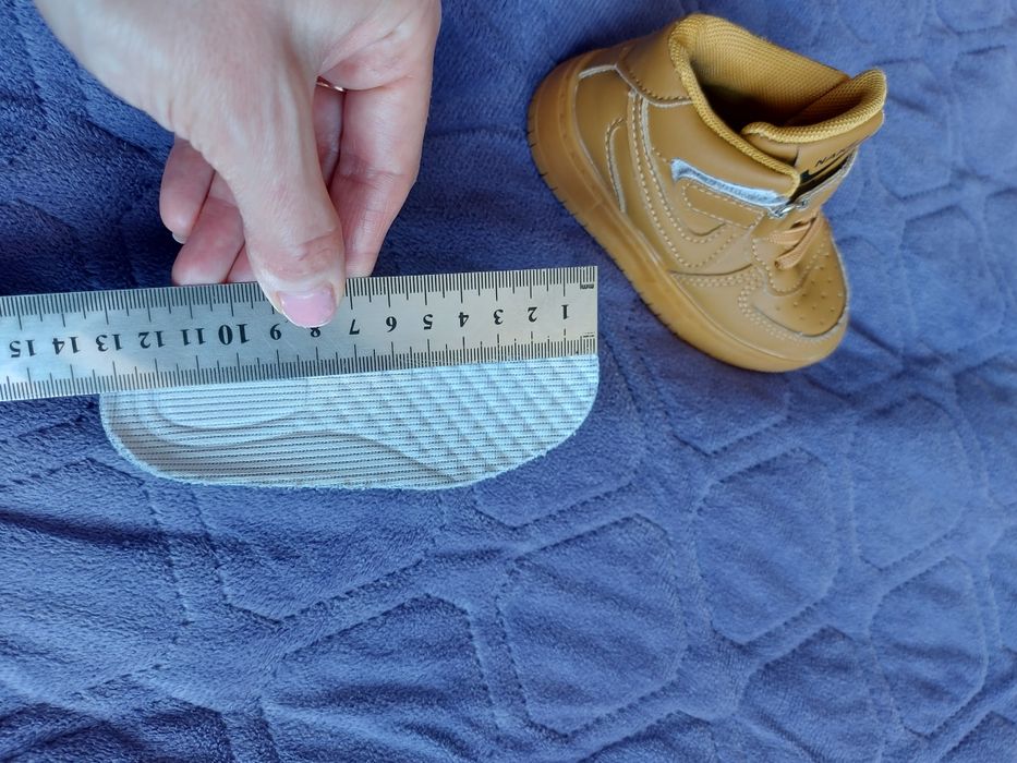 Детские ботинки кросовки