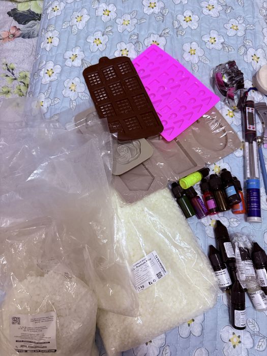 Продам все для свечевара