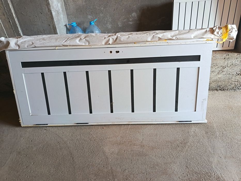 Hi tech Eshik, Эшик, Дверь