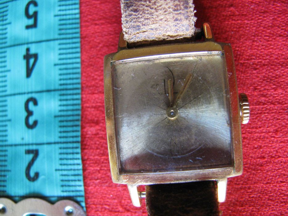 Продам наручные часы