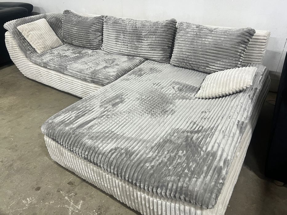 Vând colțare import Elveția