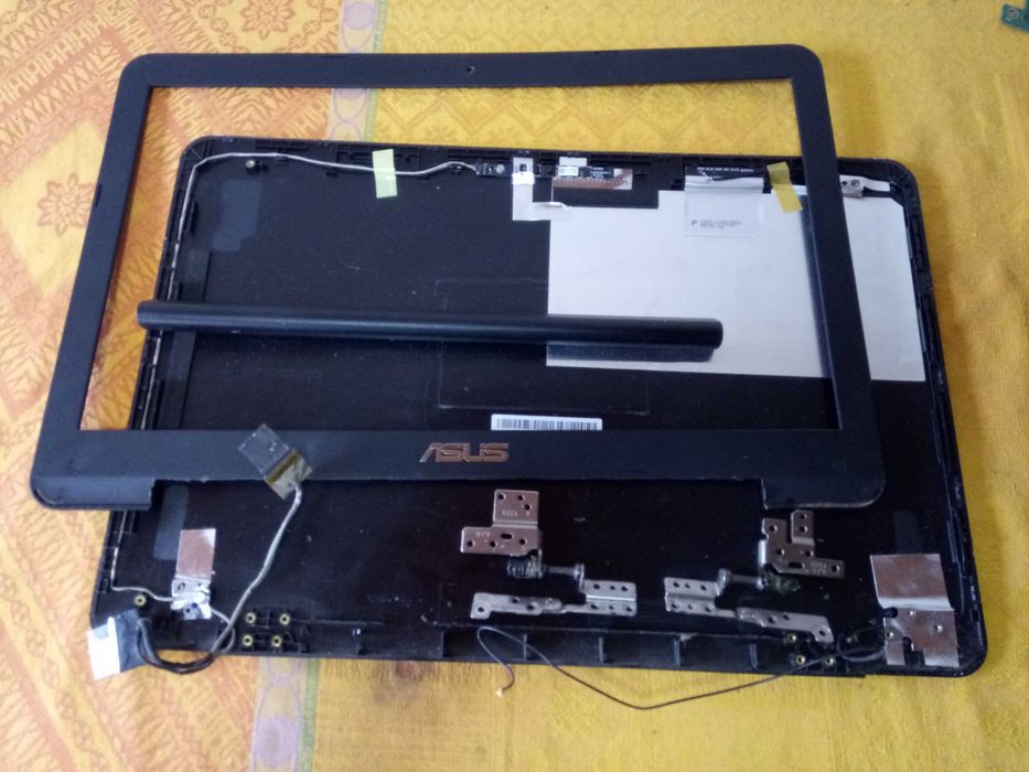 Elemente Asus R556L X555L F555L R511L X554L F554L