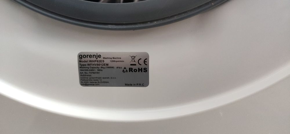 Пералня Gorenje с 8 килограма капацитет за пране.
