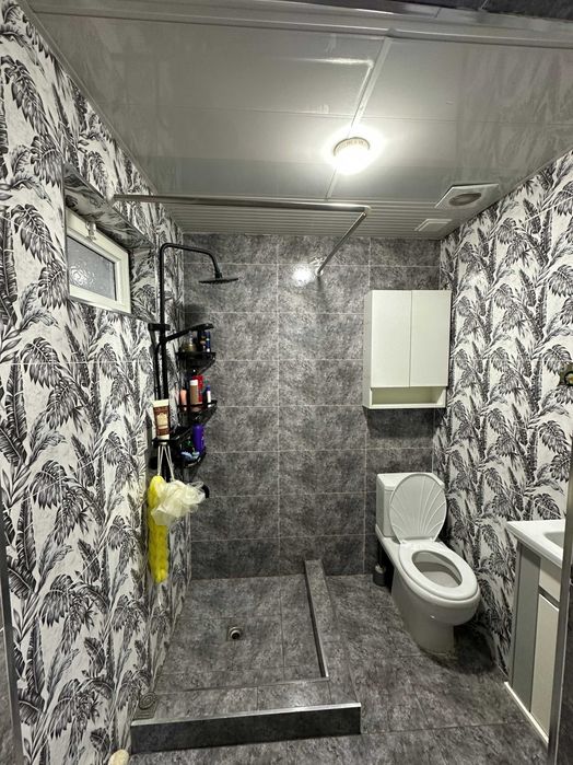 Sotiladi srochno Olmazor taxtapul hovli ful

3/1/1.

Площадь: 112 м² 8
