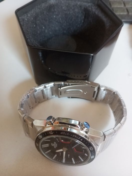 Часовник Casio Edifice