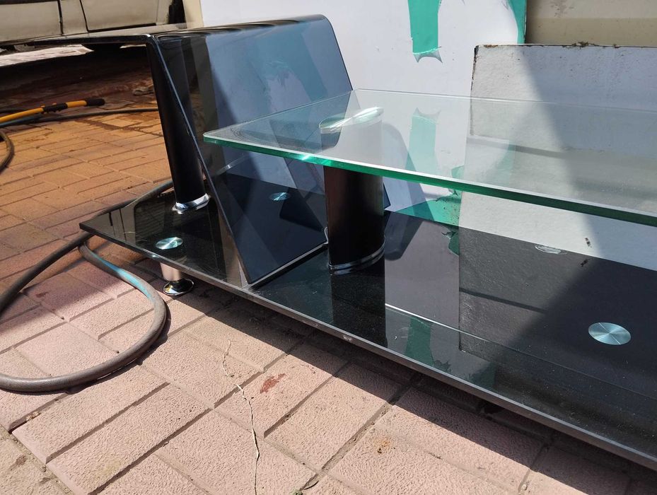 Тумба телевизионная стекло