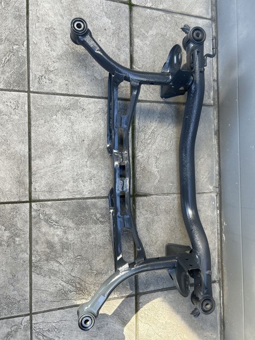 Punte jug spate vw passat b6 an 2005-2010