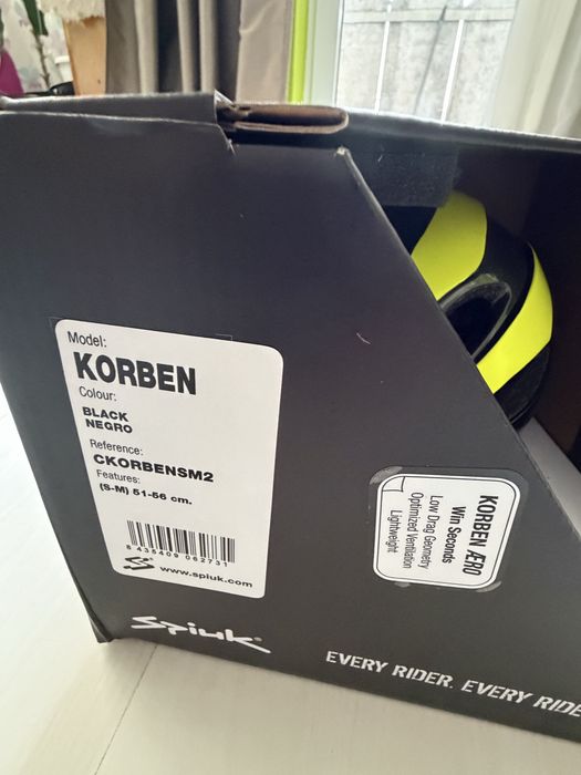 Велосипедна  шосейна каска Spiuk Korben