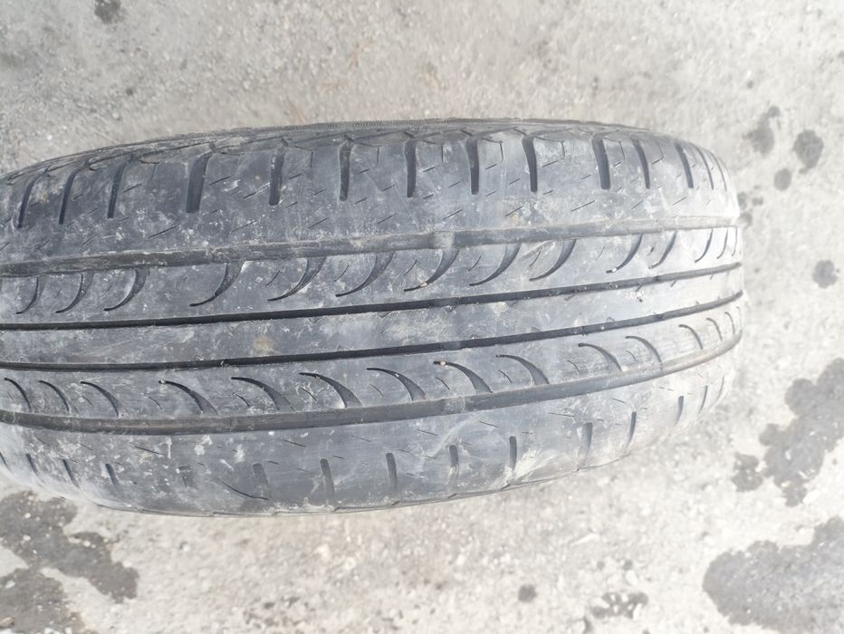 Продается колесо 195/65/15