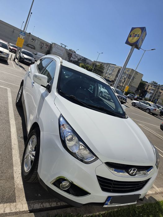 HYUNDAI ix35 2011 — imagine 3