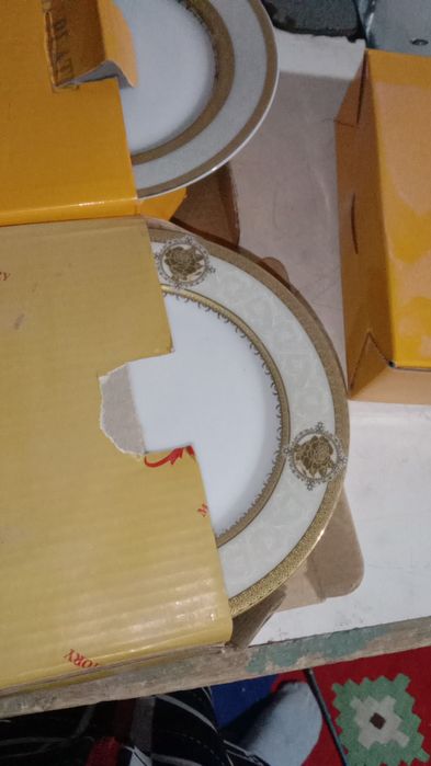 Хитой набор тарелка