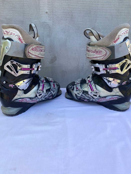Clapari ski schi Tecnica RT  marime EUR:36.5  Mondo:23.5 276mm