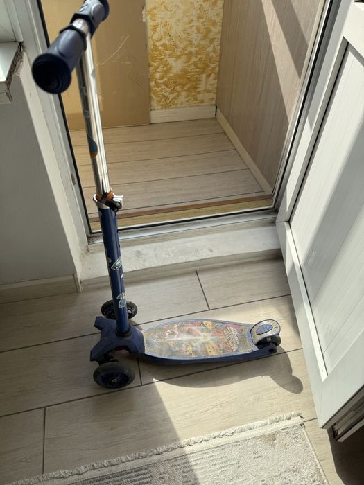 Самокат детский на 3-6 лет