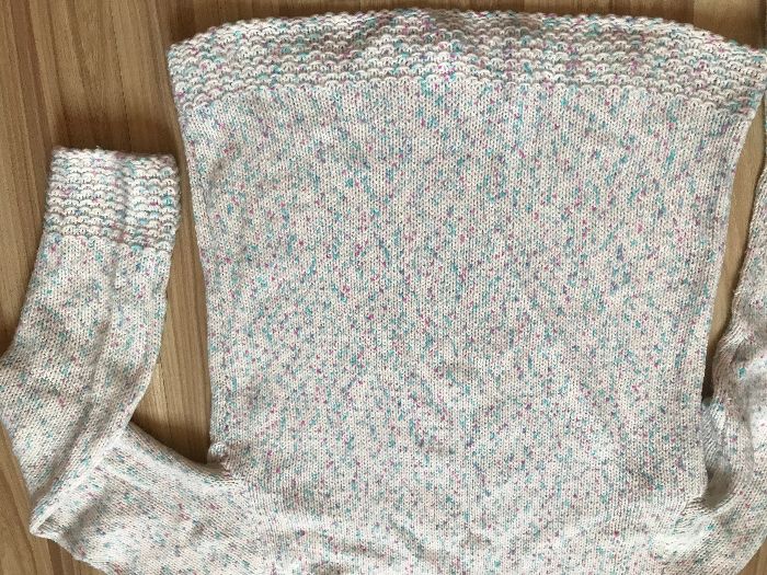 Дамска Жилетка от фина Ангорска Вълна Дамски пуловери Плетени Блузи