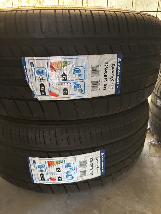 Vand anvelope de vara Triangle 225 40 19