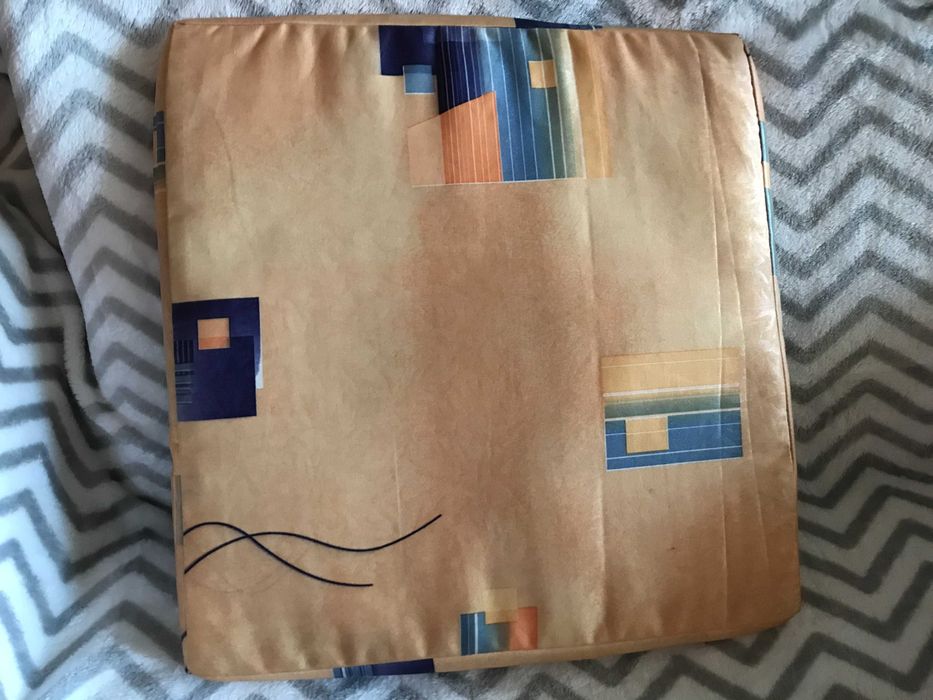 Декоративни възглавници Дантелени калъфки Дървен Стол