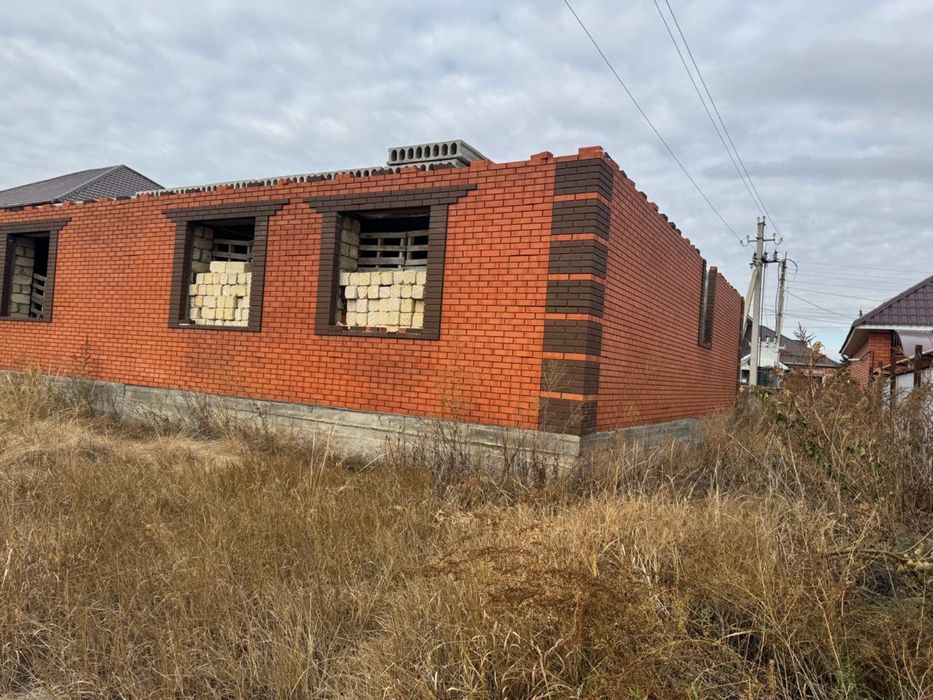 Продам недостроенный дом