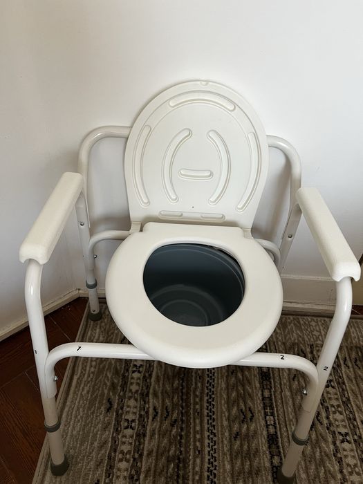 Scaun WC de camera , functie 4 in 1