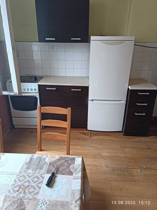 Дава се под наем Двустаен апартамент в Перник, Център - 66 кв.м за 357 € - Снимка #6