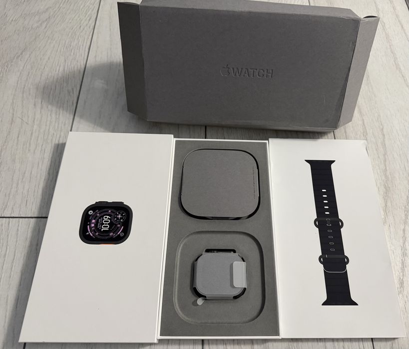 Apple Watch Ultra 3 ,GPS+ Cellular, Black ,49mm
