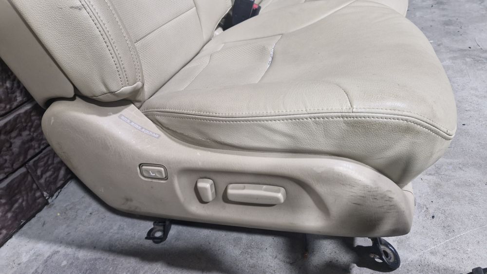 Сиденья Передние Сурф 185