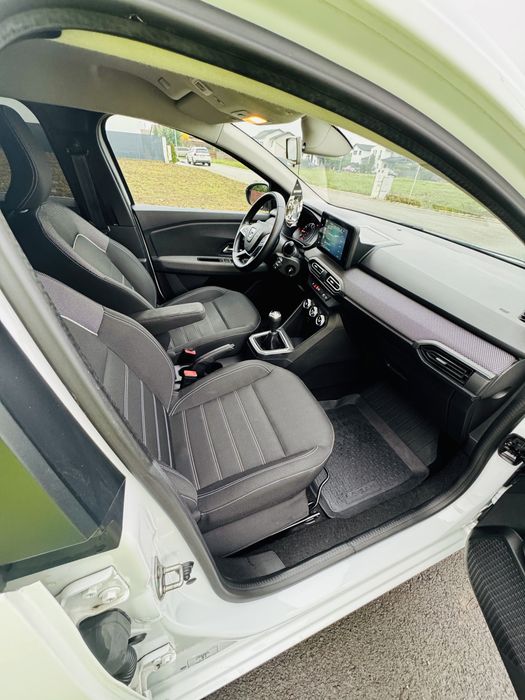 Dacia Logan III, 84.000 km, Climatronic, Apple carplay, TVA deductibil