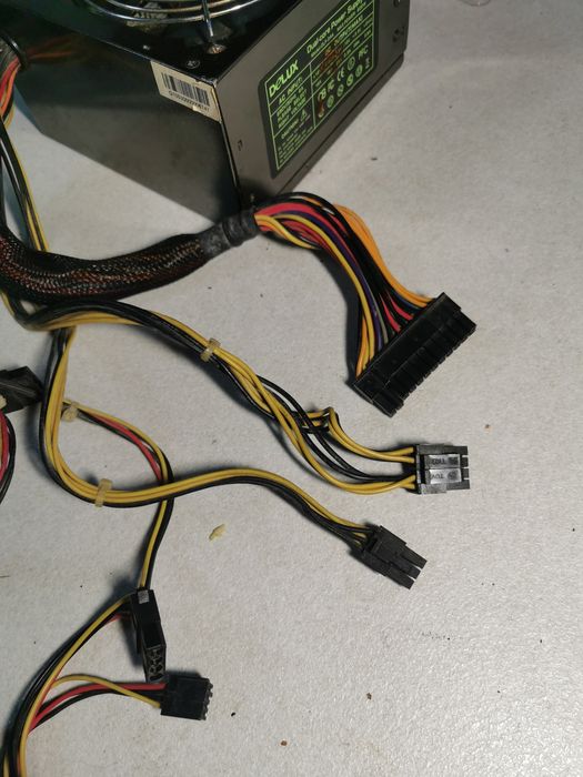 Sursa Pc  Model Delux 600W