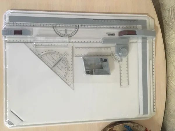 Стол для черчения