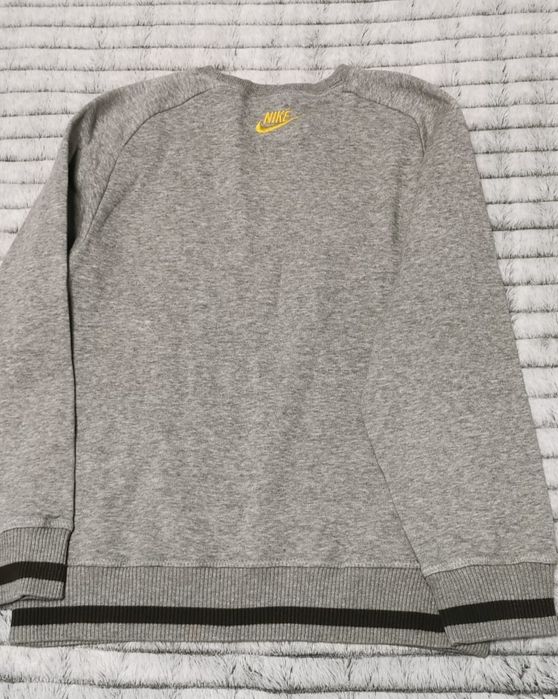 Nike bluza 140-152 cm