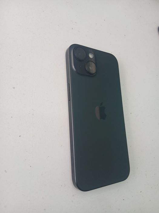 Продам Iphone 15