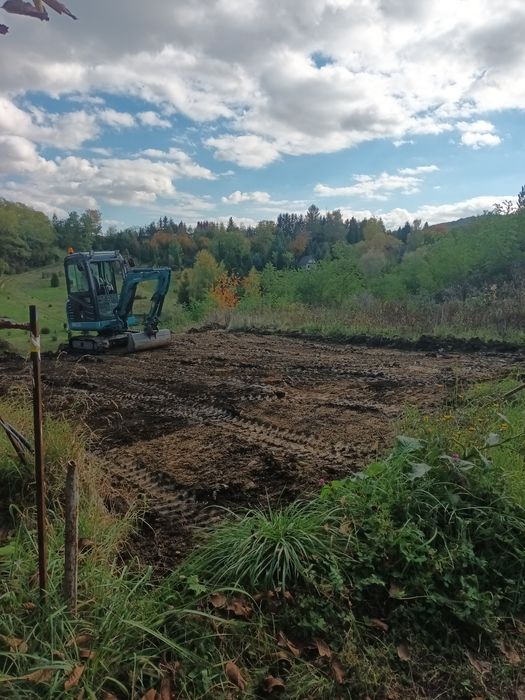 excavator +  basculanta de 3,5t de inchiriat