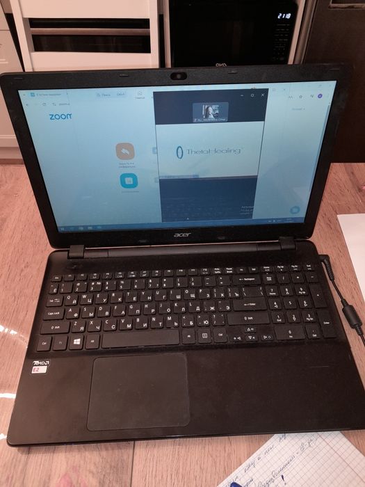 Продам ноутбук Aser Асер Aspire E2