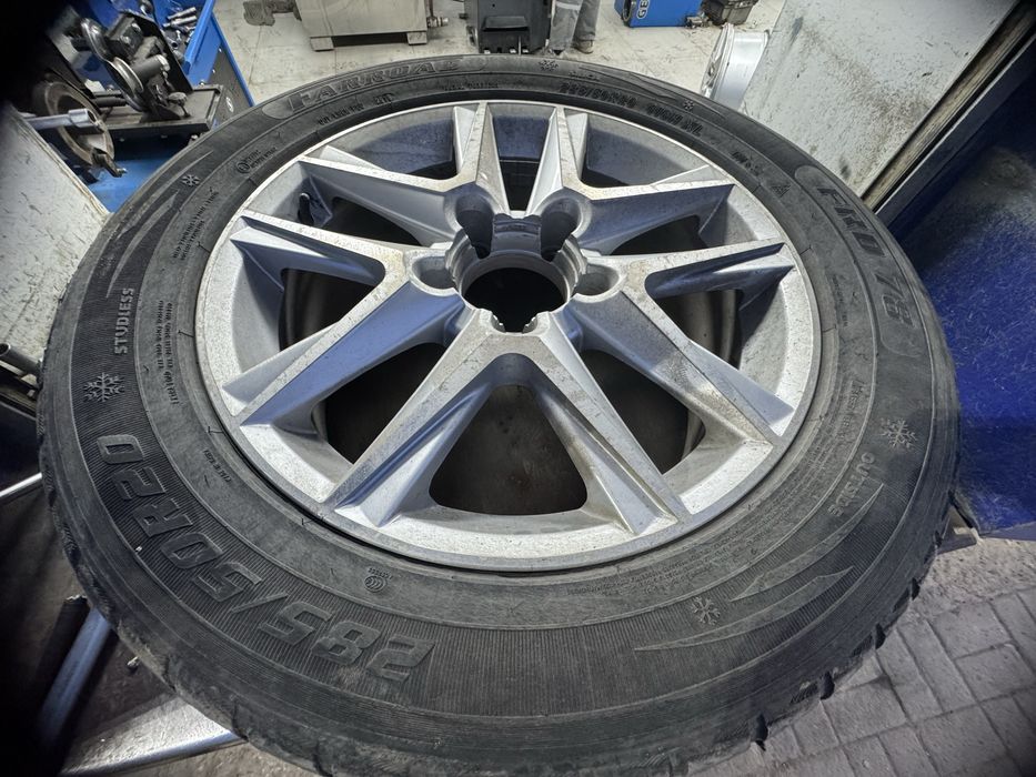 Продам 285/50/20